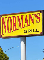 Norman's Grill outside