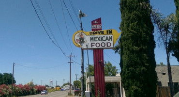 El Gallito Drive-in food