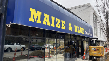 Maize Blue Deli outside