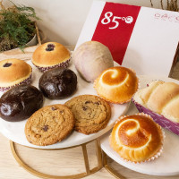 85°c Bakery Cafe Cerritos food