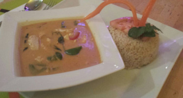 Lomita Thai Cafe food