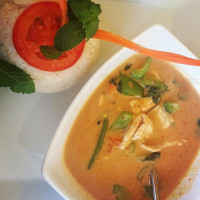 Lomita Thai Cafe food