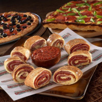 Guido's Premium Pizza Novi food