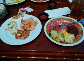 Horizon Buffet food