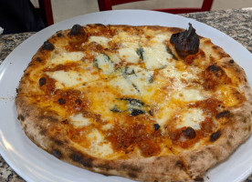 Crust Pizzeria Napoletana Herndon food