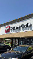 85c Bakery Cafe South Gate outside