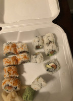 Damo Sushi food