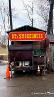 B.t. 's Smokehouse outside