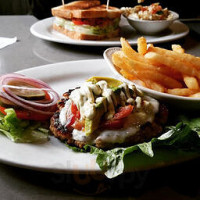 Jameson's Pub food
