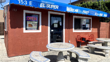 El Super Mexican Food inside