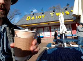 Dairy Twist Cafe outside