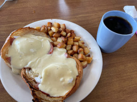 Annabella's Bakery Cafe food