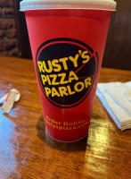 Rusty's Pizza Parlor food