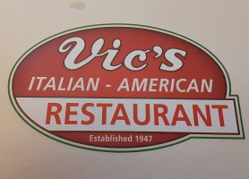 Vic's Italian inside