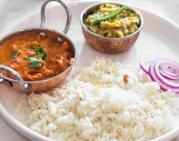 Sindhu Indian Cuisine food