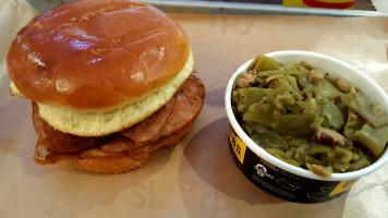 Dickey's Barbecue Pit food