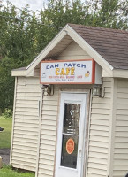 Dan Patch Cafe outside