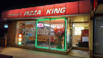 Johnny's Pizza King inside