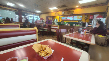 Taco Roco Express food