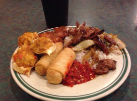 Royal Buffet food