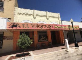 El Vaquero Mexican outside