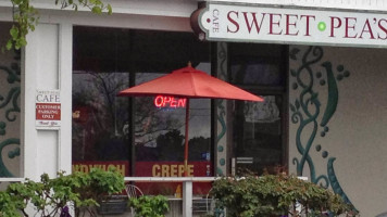 Sweet Pea's Cafe And Catering outside