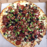 Fatte's Pizza Of Santa Maria food