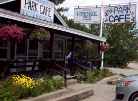 The Park Cafe outside