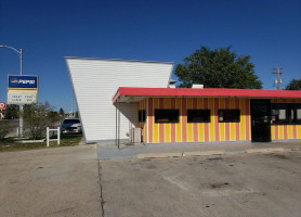 Adolfo's Taco Shop outside