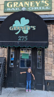 Graney's Grill food