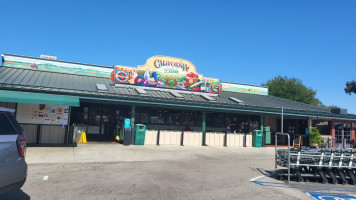 The Coffee Spot And Juicery El Rancho Market outside