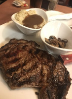 Pablo's Steaks And More food