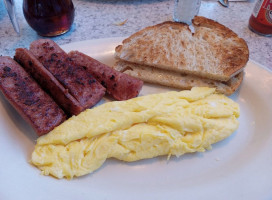 Dad's Copake Diner food