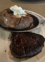 Delmonico's Italian Steakhouse food