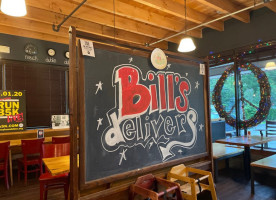 Bill's Pizzeria inside