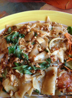 Natta Thai Cuisine food