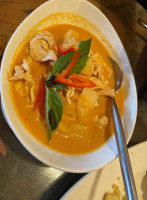 Natta Thai Cuisine food