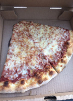 Romano's Pizzeria food