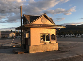 Terre Coffee Bakery Seltice Way outside