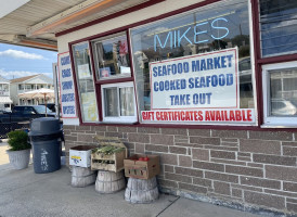 Mike's Seafood Of Ocean City outside