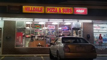 Hilldale Pizza Subs outside