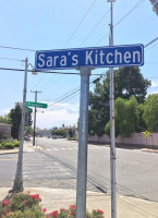 Saras Kitchen outside