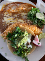 El Mariachi Taqueria food