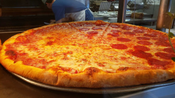 Celestino's New York Pizza food