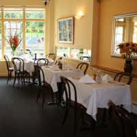 Le Provena§al Bistro food