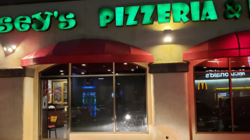 Jersey's Pizza food