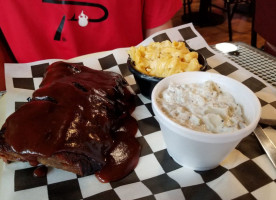 Doan's Bones Bbq Whipple Dam food