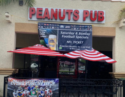 Peanuts Pub Deli outside