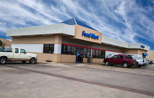 Kent Kwik Convenience Stores outside