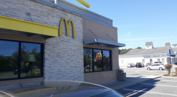 Mcdonald's outside